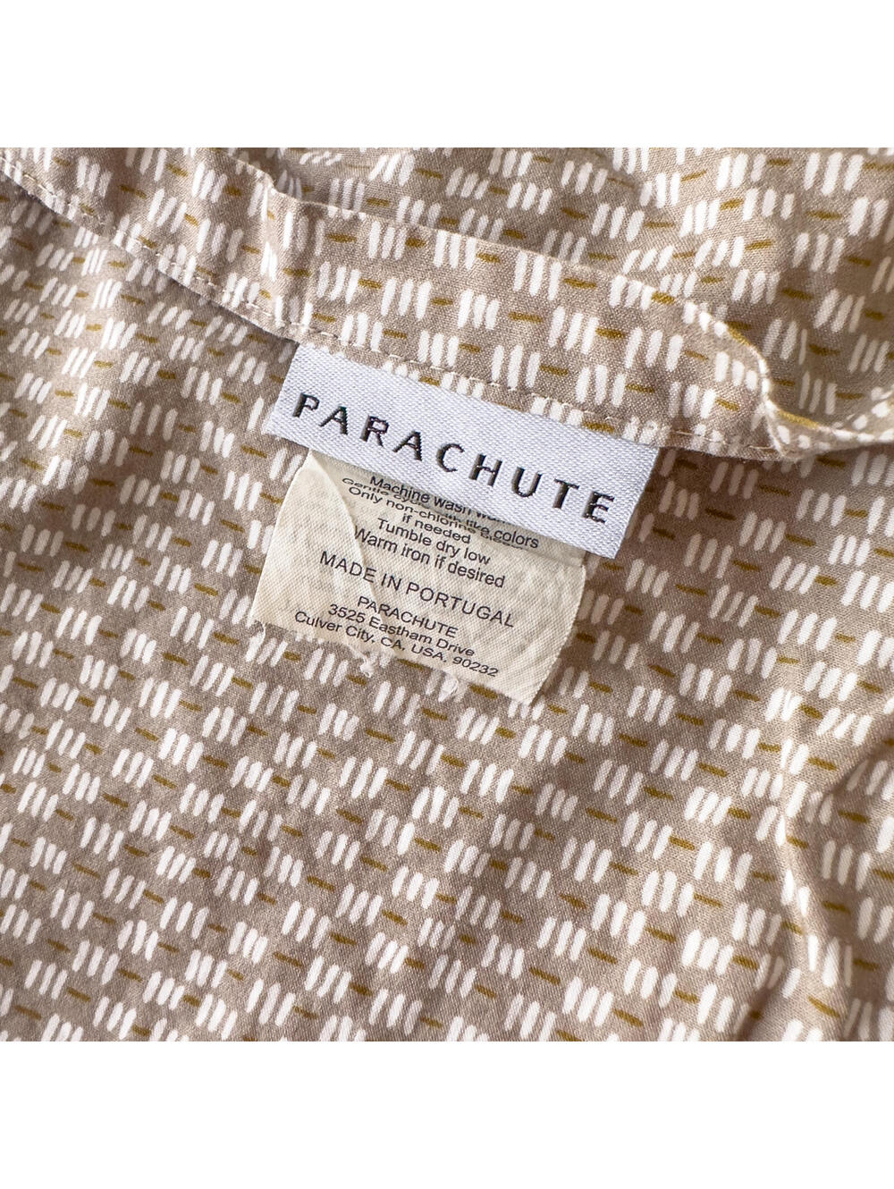 Parachute Tan Crosshatch Print Percale Pillowcases - Set of 2 - Picture 4 of 6